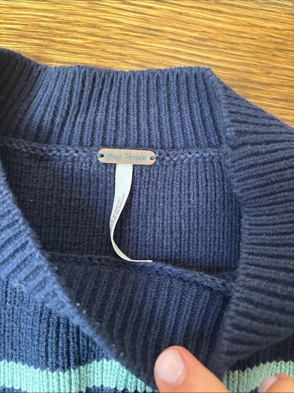 Free people teal and navy striped cropped sweater - Picture 2 of 3